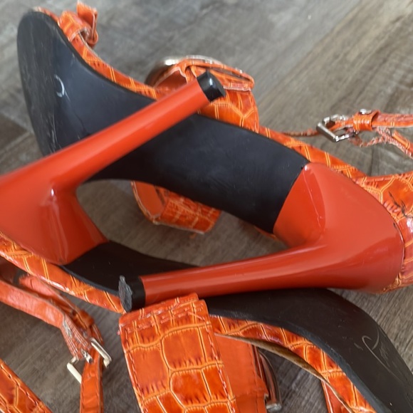 Bright Orange “snakeskin heels” - Picture 7 of 7